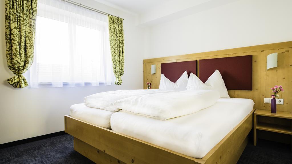 Cityhouse Apartments Шладминг Стая снимка